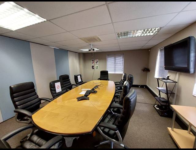 395M² OFFICE TO LET IN GREENSTONE HILL